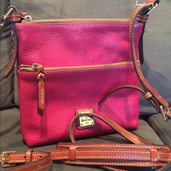 Pink dooney and bourke crossbody Clearance